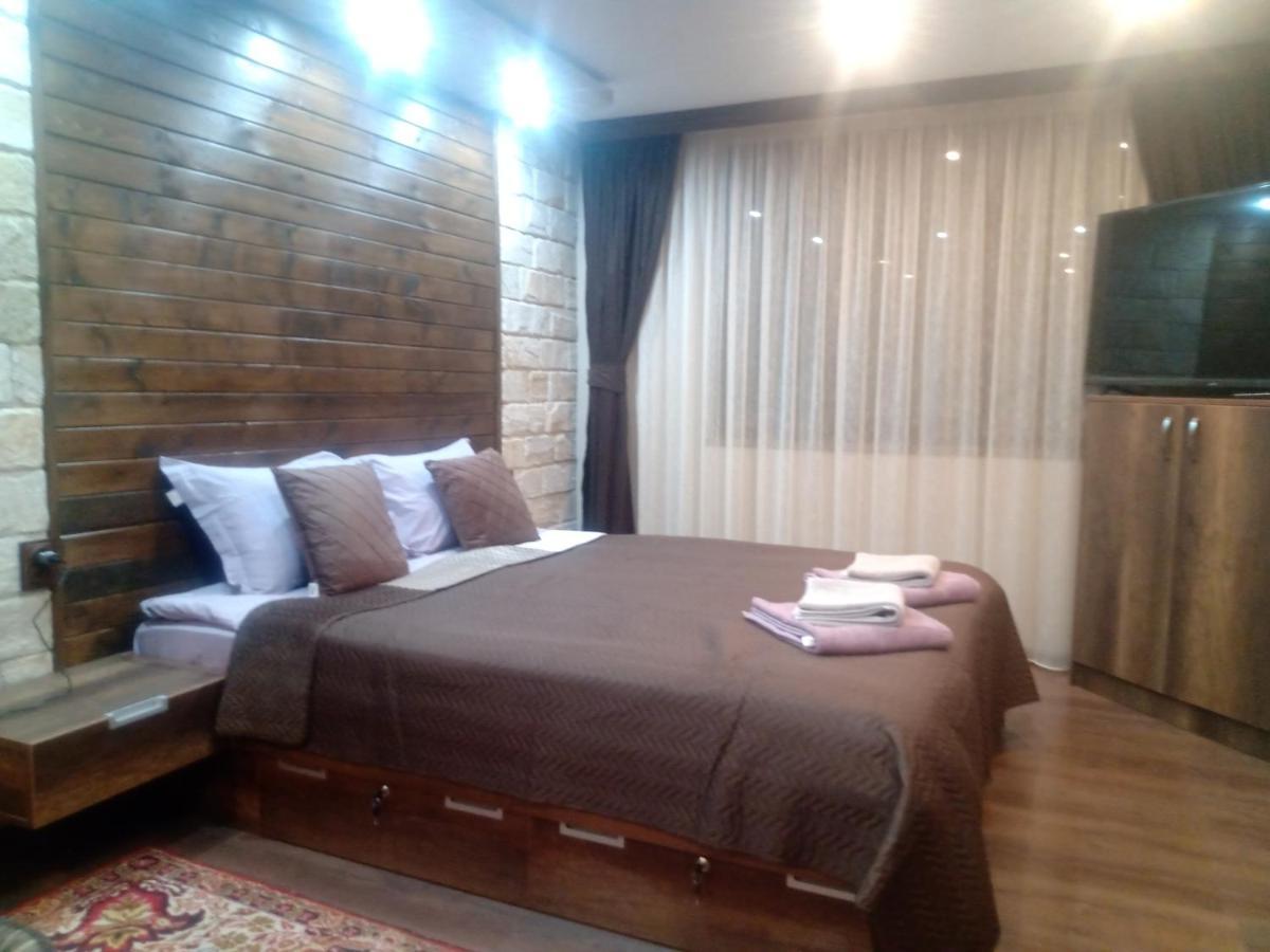 Кръчмъ При Байката Alpin Hotel Ribarița Exterior foto